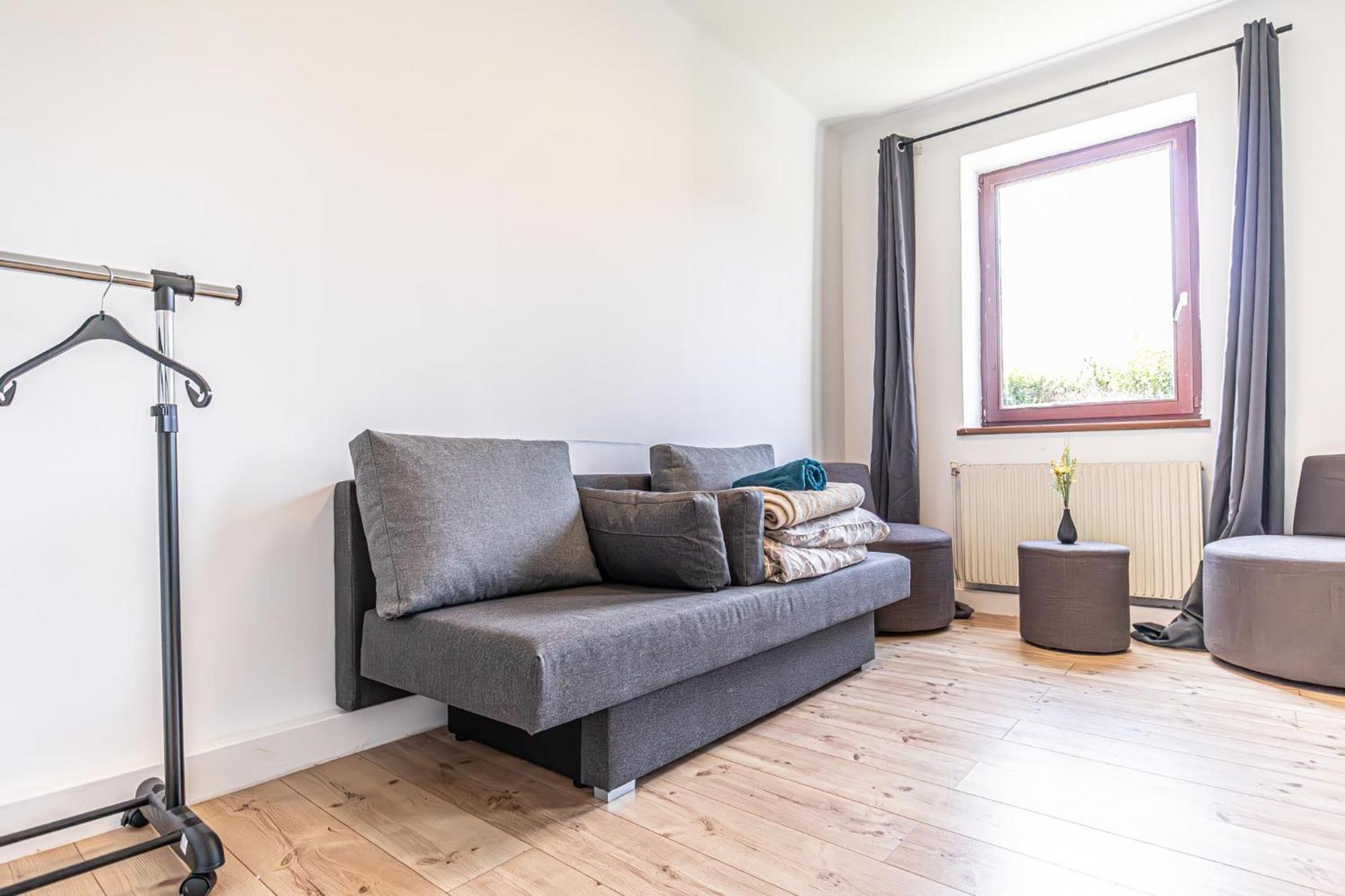 Comfy Rooms In Shared Villa With Terrace And Garden Bécs Kültér fotó