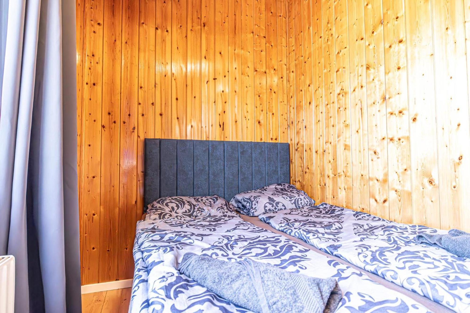 Comfy Rooms In Shared Villa With Terrace And Garden Bécs Kültér fotó